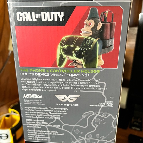 Call of Duty Monkey Bomb Controller and Phone holder NEW - Picture 5 of 7